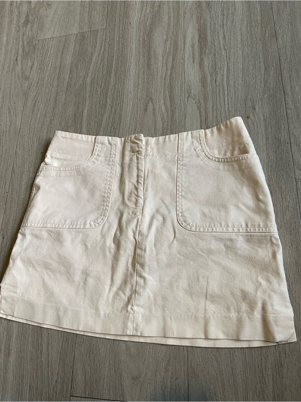 Express Cream A-Line Mini Skirt with Front Pockets